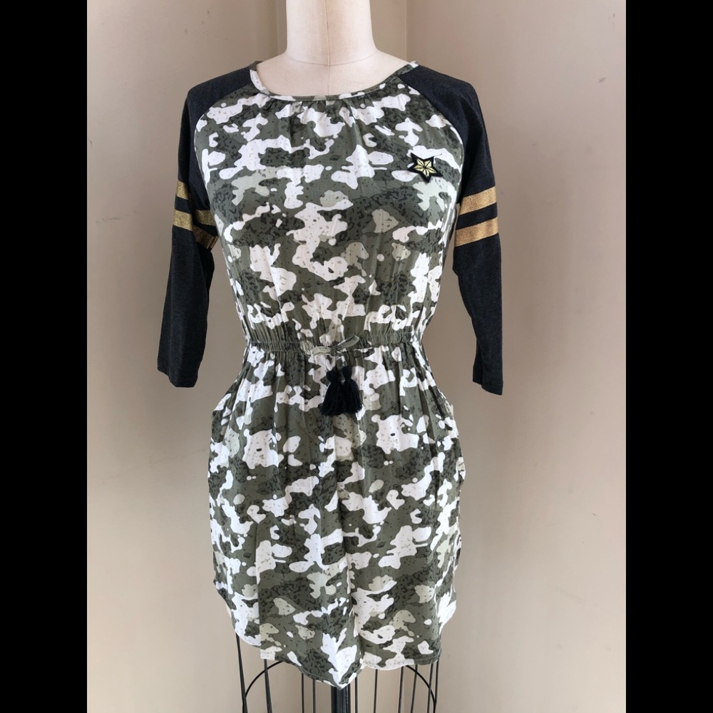 Jessica Simpson dress